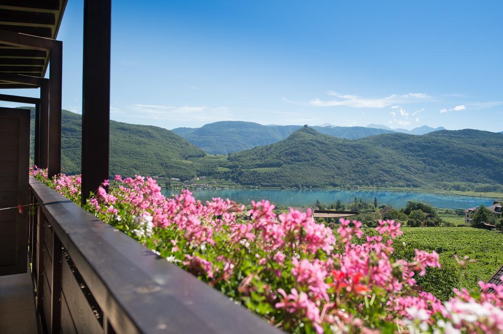 Seeberg Garni Hotel Caldaro Eksteriør billede